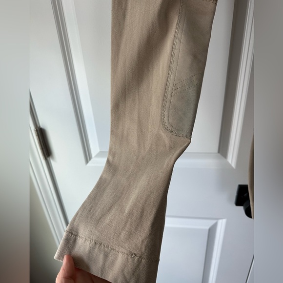 ROMFH Kids Equestrian Breeches (Size 18) - Picture 9 of 11